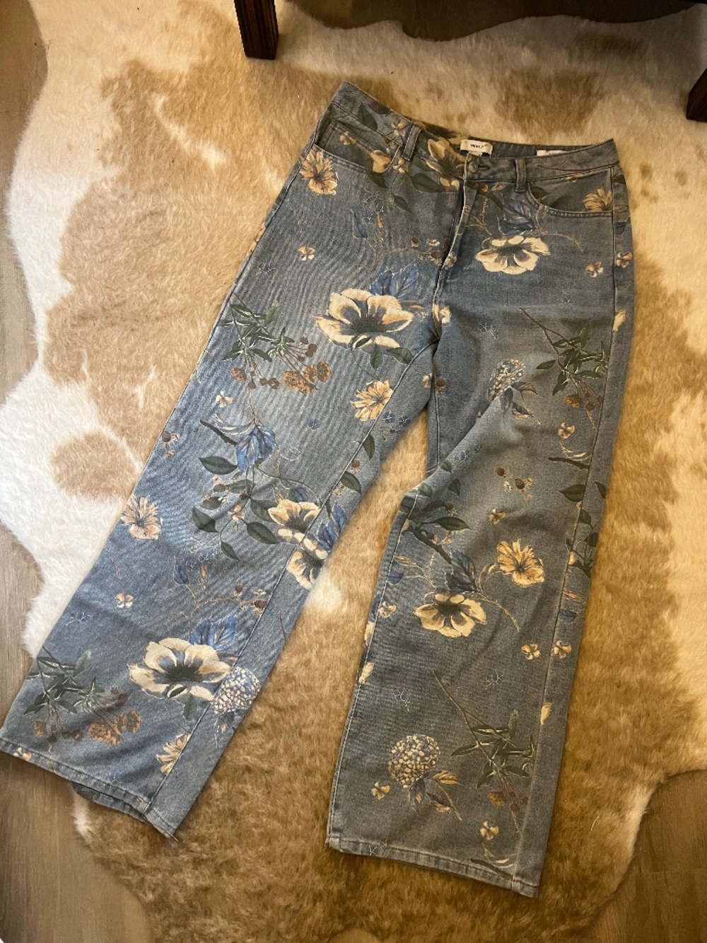 floral printed wide leg vintage vibes patterned jeans